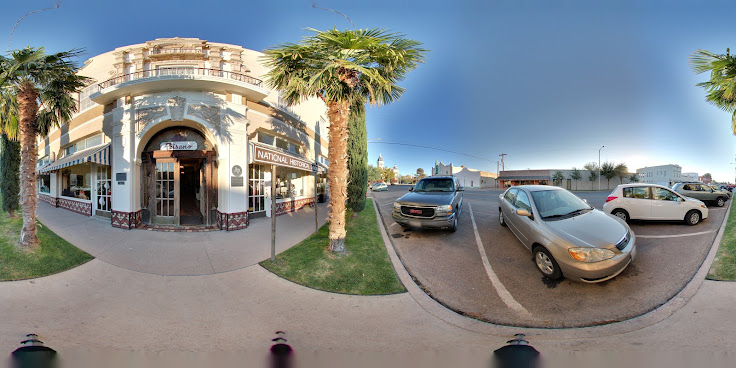The Hotel Paisano by null