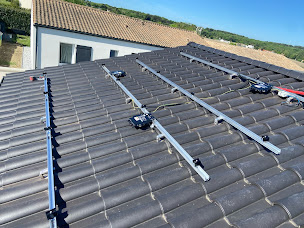Photo n°4 de Isoltoit Montpellier - Isolation Combles - Panneaux Photovoltaïques à Montpellier (Fournisseur d'équipements d'énergie solaire)