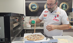 Photo n°13 de La dolce vita - pizzas traditionnelles à Laurenan (Pizzeria)