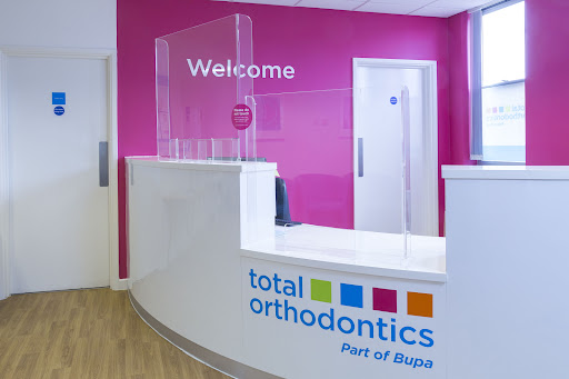 Total Orthodontics Maidenhead