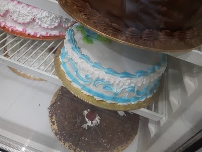 Photos of Caesar Salmiya Confectionery - حلويات قيصر السالمية
