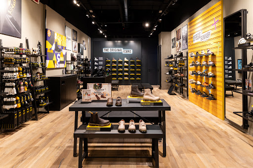 Dr. Martens - Le Gru Gallery - Italy