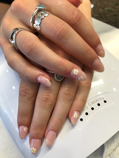 Ross Nail Spa - Thumbnail