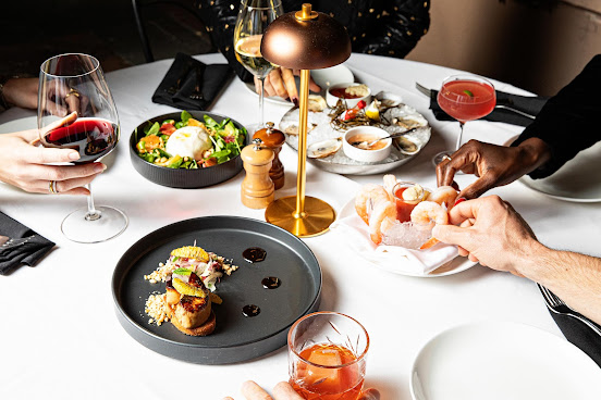 Peninsula Grill by null