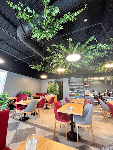Queenline Centre - Visual