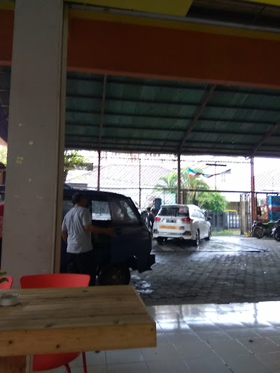 Photos of Iwan Motor II