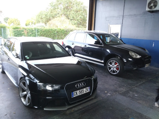 CARROSSERIE PREMIUM - Thumbnail