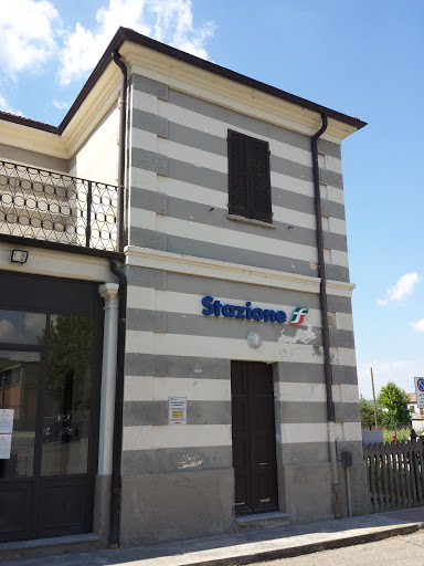 Ex stazione ferroviaria di Calamandrana - Thumbnail