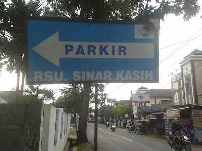 Photos of Area Parkir 2 RSU Sinar Kasih