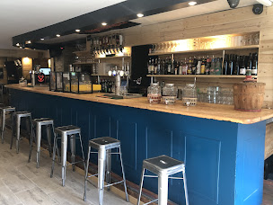 Photo n°36 de Le longes bar à Saint-François-Longchamp (Restaurant)