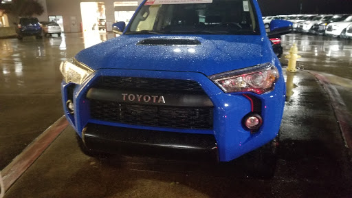 Roberts Toyota - Thumbnail