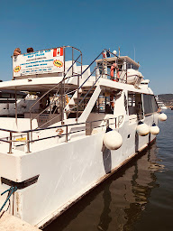 Photo n°35 de La Rose des Vents 2 - Balades en Mer golfe St-Tropez à Saint-Tropez (Agence de visites touristiques)