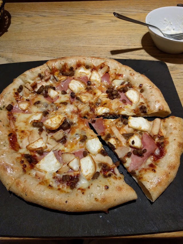 Pizza Hut - Canterbury