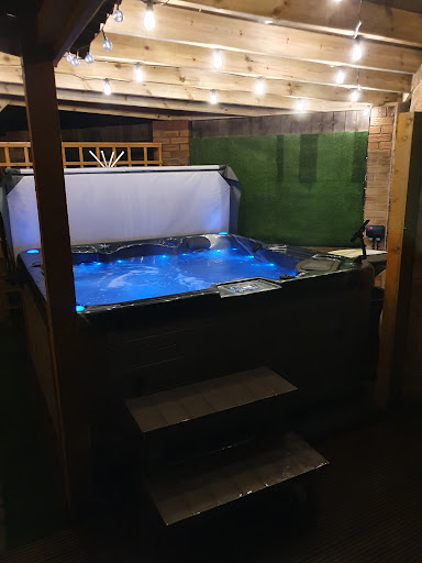 AA Hot Tubs - Thumbnail