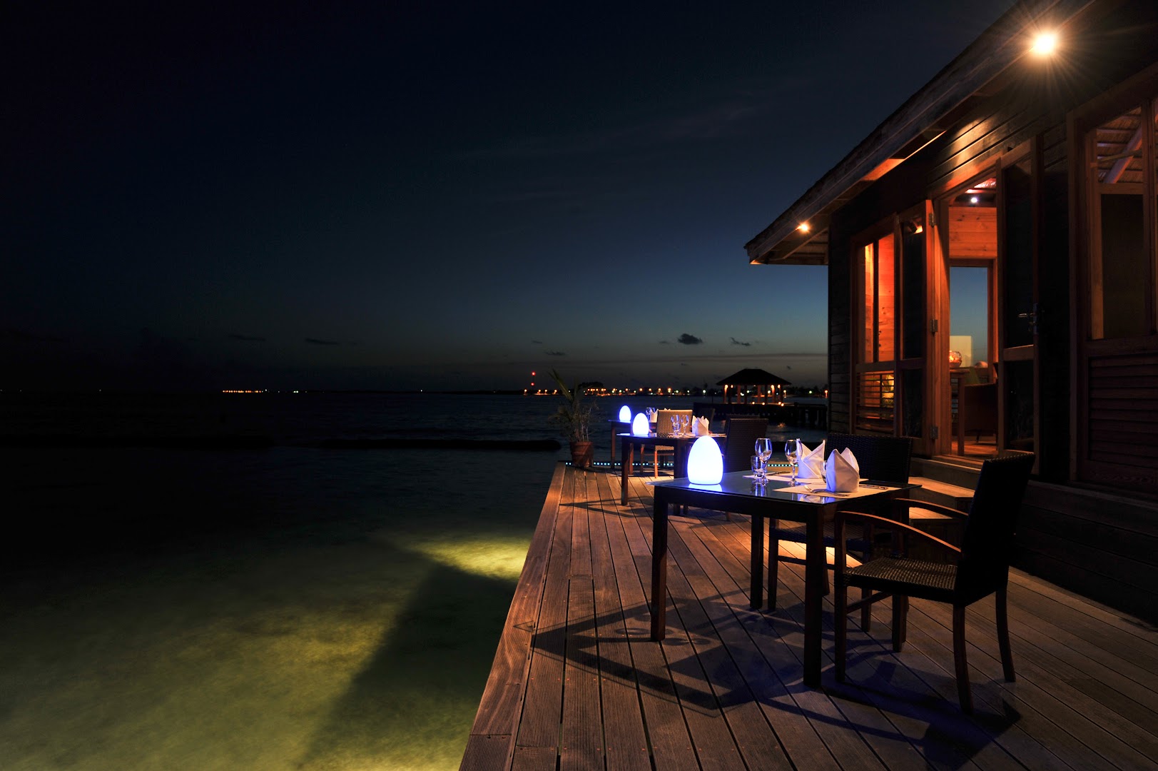 Komandoo Island Resort & Spa - Bild 4