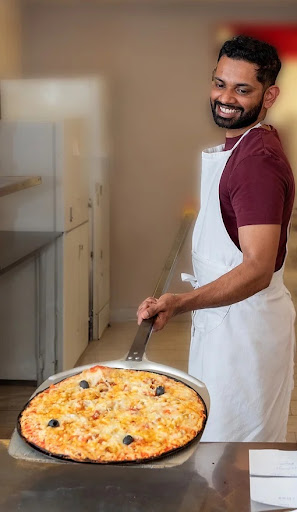 Photo 3 - Mamamia Pizza
