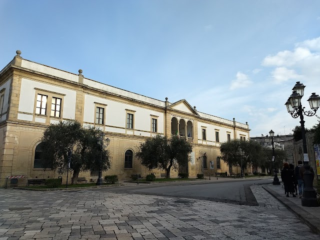 La Piazza Di Nuzzo Stefano