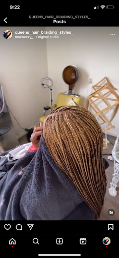 Queens’ hair braiding style - Thumbnail