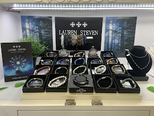 Photo n°9 de MoBi à Azay-le-Brûlé (Bijouterie)