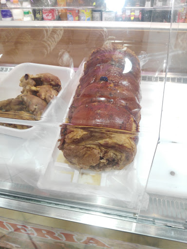 Norcineria Montani Velletri | Carne salumi formaggi salumi insaccati porchetta Castelli Romani - Thumbnail