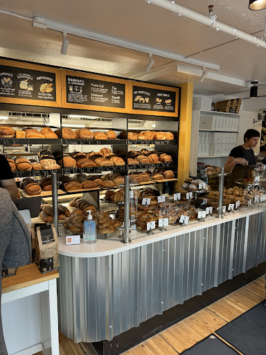 Brio Bakery - Visual