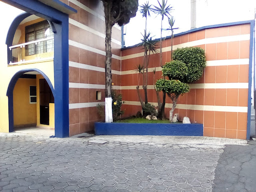 Auto Hotel Casa Blanca
