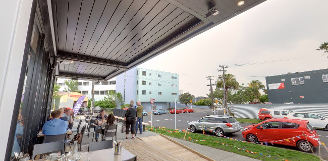 http://cravecafe.co.nz/