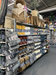 Photo n°8 de La Foir'Fouille à Aigues-Vives (Magasin d'articles pour animaux)