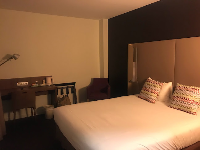 4 Bd Robert Jarry, 72000 Le Mans