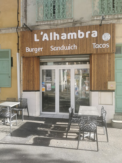 L'Alhambra Salon