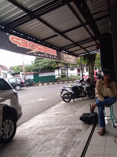 Photos of Moeroep Sticker Parakan