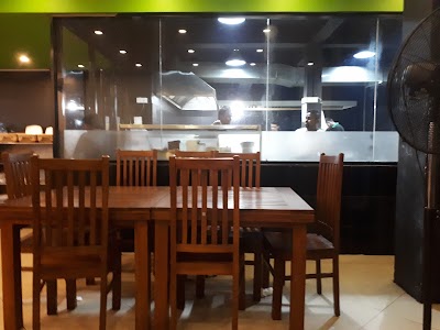 Photos of Hotel Famous