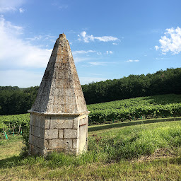 Photo n°1 de Maison Galard-Bonnefoy à Triac-Lautrait (Magasin de vins et spiritueux)
