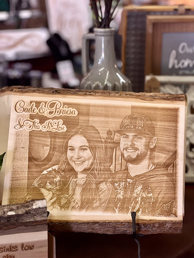 Enchanted Memories Custom Engraving & Unique Gifts - Thumbnail