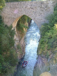Photo n°8 de ALLIGATOR RAFTING Barcelonnette à Barcelonnette (Rafting)