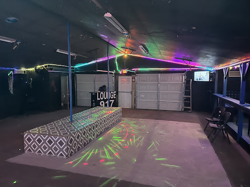 Lounge 917 - Visual