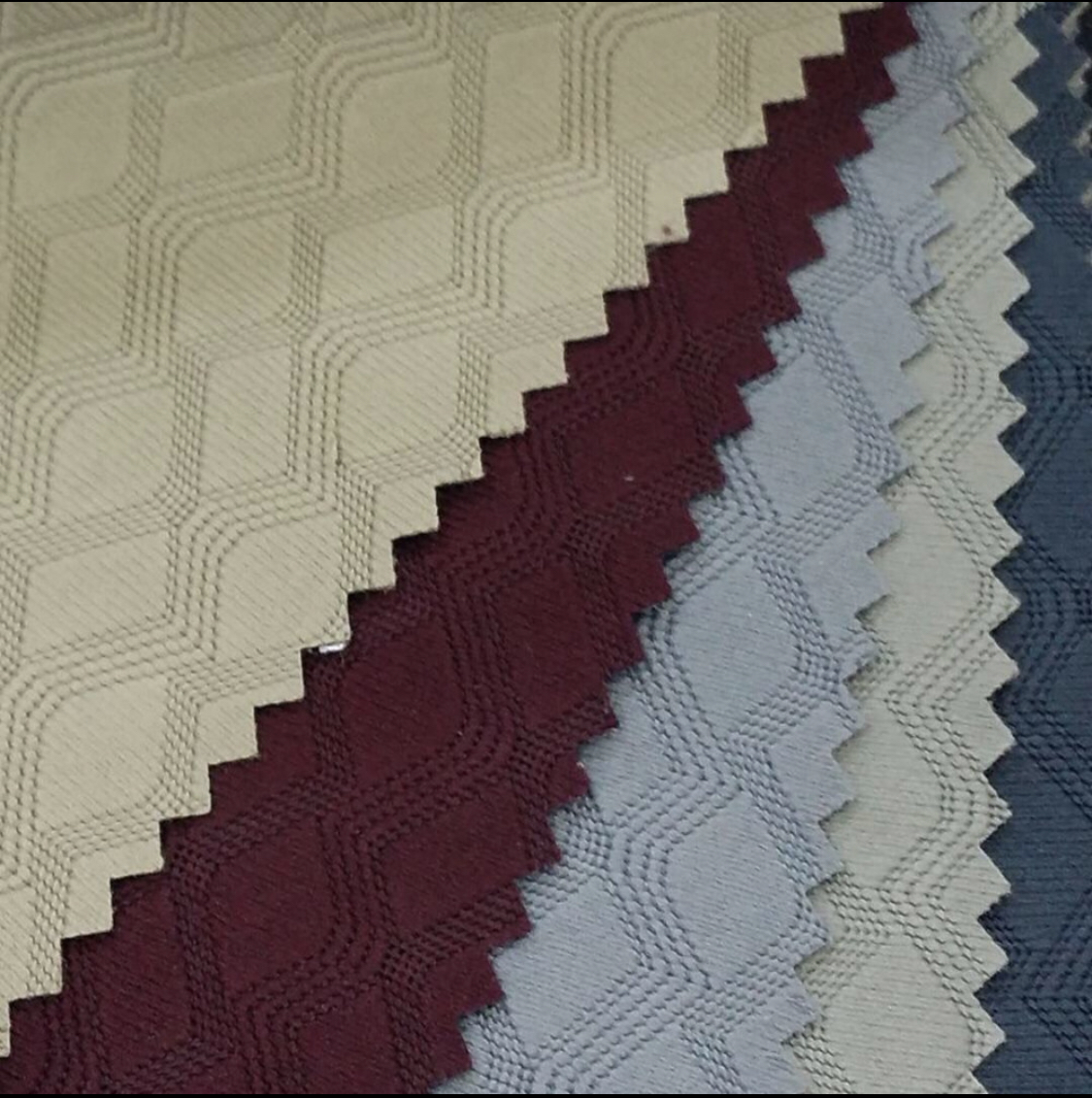 شركة خليجنا لأقمشة وجلود السيارات والمفروشات - صورة 2