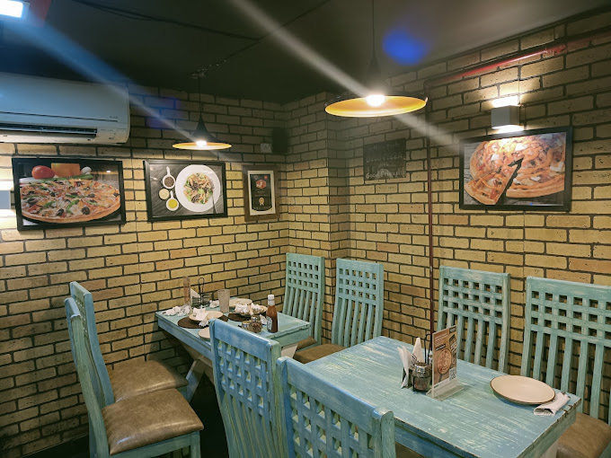 Top 20 Restaurants in Galleria Market, Gurugram (Gurgaon)