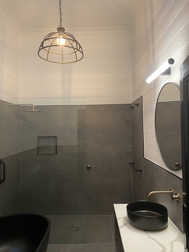 Kizz Electrical - Visual