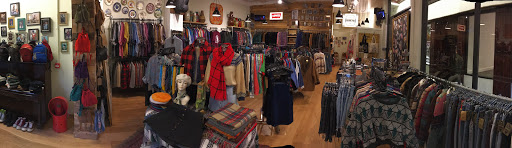 Sobeys Vintage Clothing - Thumbnail