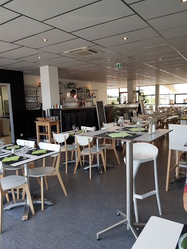 Pessac Kitchen - Thumbnail