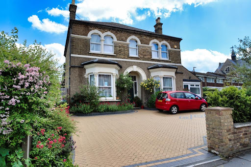 Aletta Shaw Estate Agents - Thumbnail