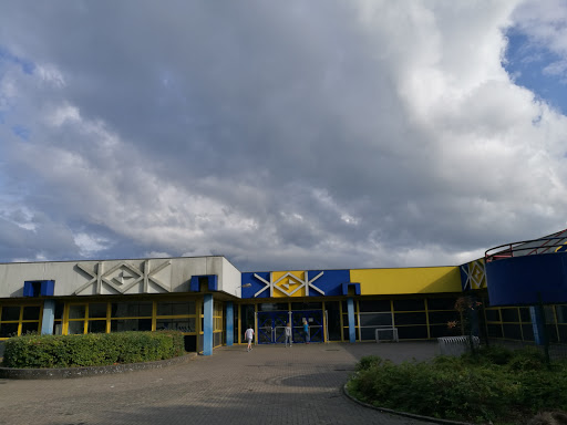 Primary and secondary school Loxstedt Gallery - Germany