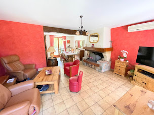 Photo n°12 de Sandrine FOUQUET - SAFTI Immobilier Gasny à Gasny (Consultant immobilier)