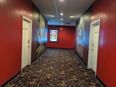 Hollywood Premier Cinema