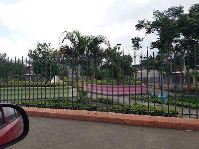 Photos of Parque "General Eloy Alfaro Delgado"
