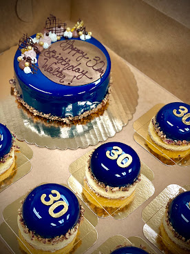 The Conche Chocolate & Cake Studio by null