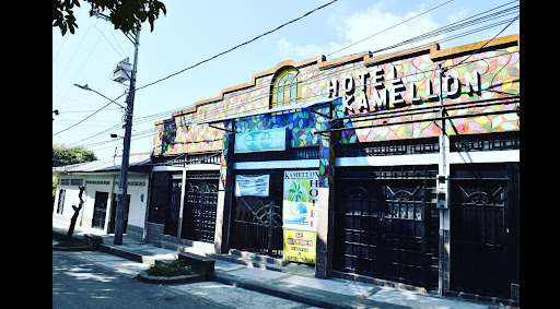 HOTEL KAMELLON