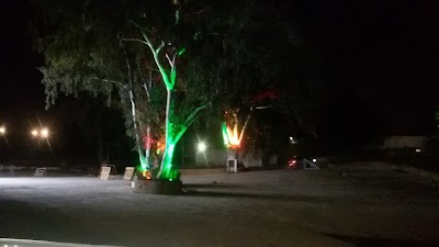 Photos of 2 Jumeaux