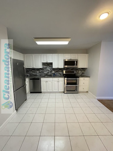 Cleanadora Gallery - United States